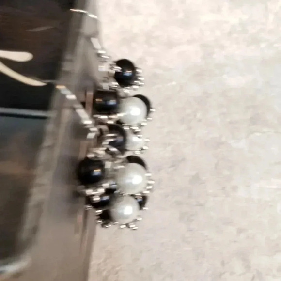 Edgy Bali Style Glass Grape Bunch Dotted Accent Purple White Silver Earrings - Picture 4 of 5